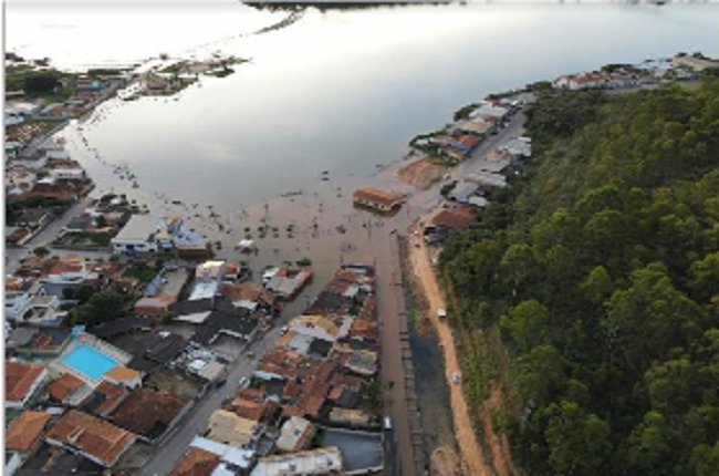 Ação por enchente em Capitólio pede bloqueio de recursos de Furnas