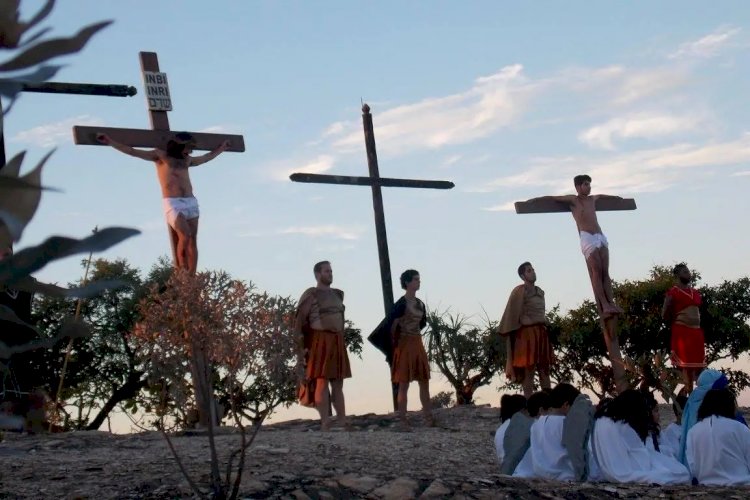 Grupo de Alpinópolis faz prévia da “Paixão” em Belo Horizonte