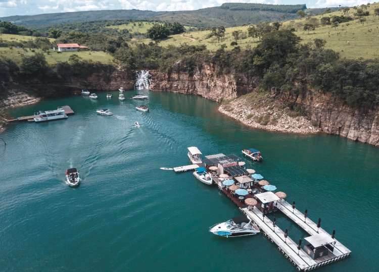 Capitólio se fortalece como destino turístico de destaque no verão 23/24