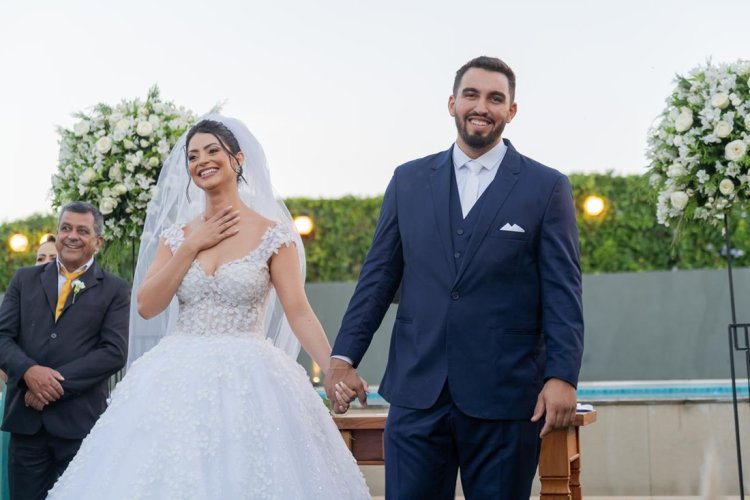 Gabriela e Miguel na felicidade da união matrimonial