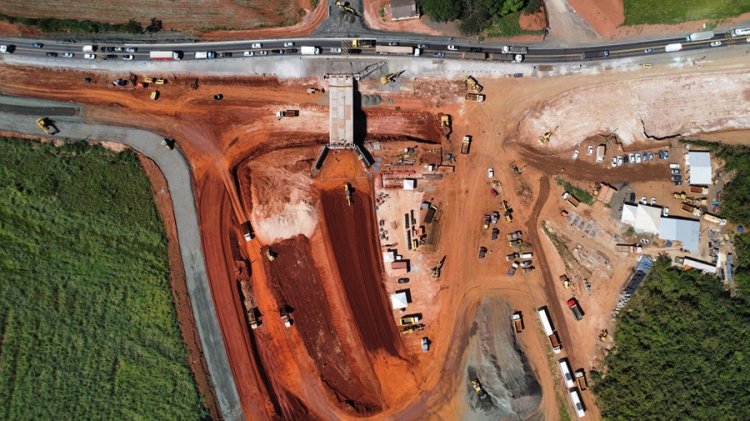 MG-050, que será interditada por 15 minutos nesta terça, deve receber 260 mil veículos