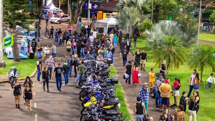 Encontro de motociclistas, que Passos ‘já teve’, faz sucesso agora em Paraíso