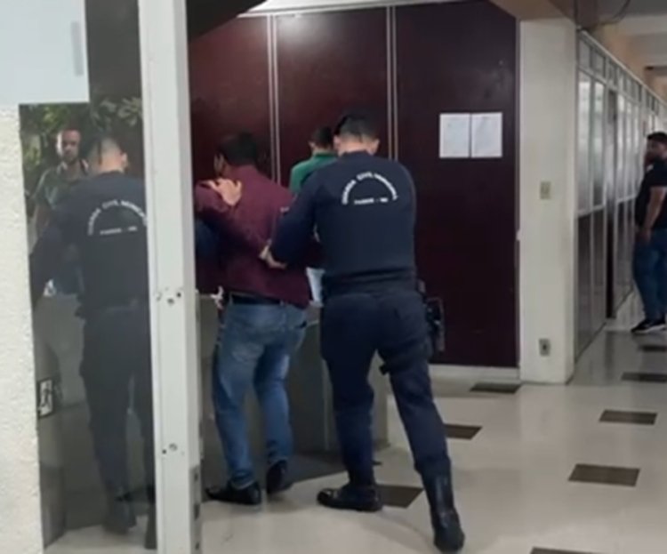 Psicólogo preso pela GCM na Prefeitura é libertado pela Justiça de Passos