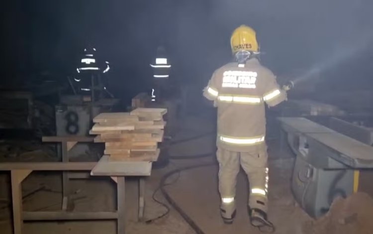 ACIMOV faz campanha para ajudar marceneiro que teve fábrica incendiada
