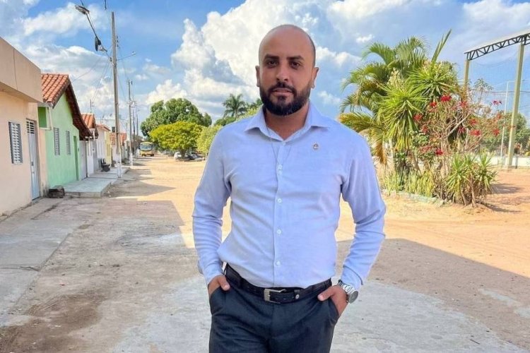 Vereador se entrega à polícia após ser acusado de matar ex-noivo