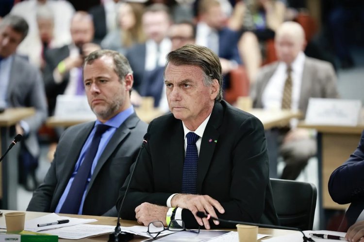 Depoimento de Bolsonaro no STF ganha as manchetes da quarta-feira